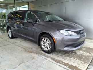 Used 2023 Chrysler Voyager LX image 1