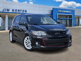 Used 2018 Chevrolet Sonic Premier w/ Driver Confidence Package image 1