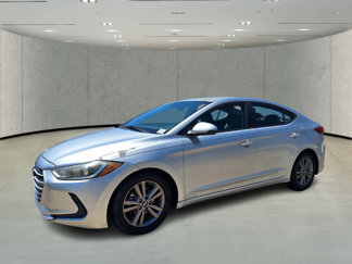 Used 2017 Hyundai Elantra SE image 1