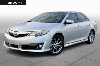 Used 2012 Toyota Camry SE image 1