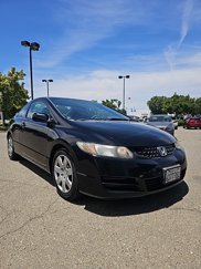 Used 2010 Honda Civic LX image 1