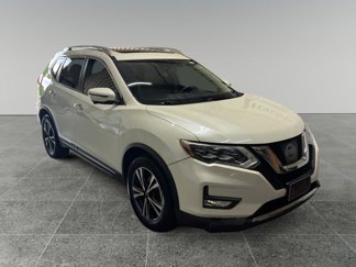 Used 2017 Nissan Rogue SL image 1