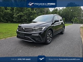Used 2022 Volkswagen Tiguan S w/ Driver Assistance Package image 1