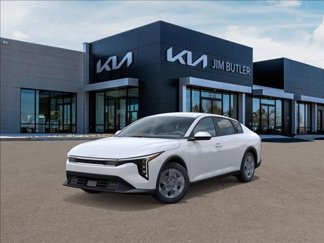 New 2025 Kia K4 LX image 1