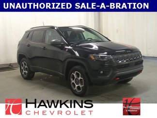 Used 2022 Jeep Compass Trailhawk w/ Trailhawk Elite Group image 1