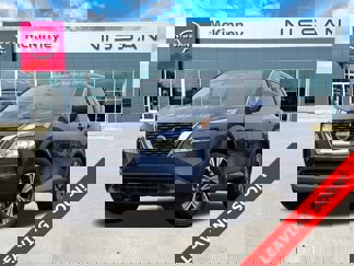 Certified 2023 Nissan Rogue SV image 1