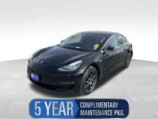 Used 2019 Tesla Model 3 Standard Range Plus image 1
