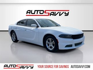Used 2019 Dodge Charger SXT image 1