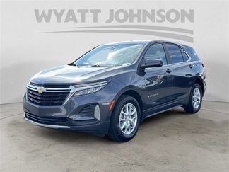 Used 2023 Chevrolet Equinox LT image 1
