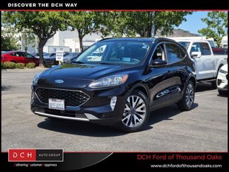Used 2020 Ford Escape Titanium image 1