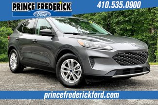 Used 2022 Ford Escape S image 1