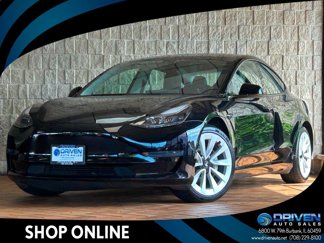 Used 2022 Tesla Model 3 Standard Range image 1