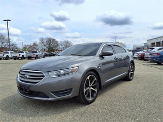 Used 2014 Ford Taurus SEL image 1