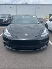 Used 2020 Tesla Model 3 Standard Range Plus image 1