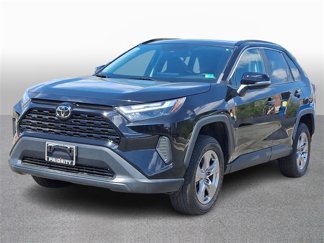 Used 2023 Toyota RAV4 XLE w/ Convenience Package image 1