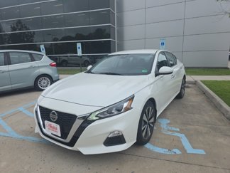 Used 2021 Nissan Altima 2.5 SV image 1