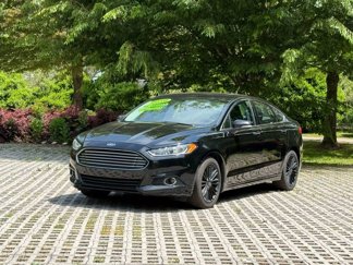 Used 2016 Ford Fusion SE w/ Equipment Group 202A image 1