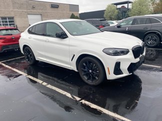 Used 2023 BMW X4 M40i w/ Premium Package image 1