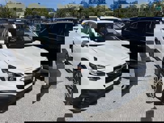 Used 2022 Subaru Outback Premium image 1