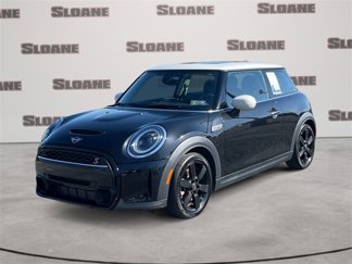 Used 2023 MINI Cooper S image 1