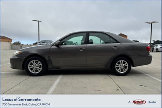 Used 2005 Toyota Camry XLE image 1