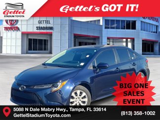 Used 2020 Toyota Corolla LE image 1