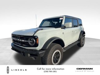 Used 2022 Ford Bronco Outer Banks w/ Sasquatch Package image 1