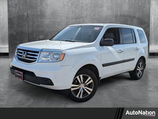Used 2015 Honda Pilot LX image 1