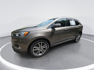 Used 2019 Ford Edge Titanium w/ Cold Weather Package video 1