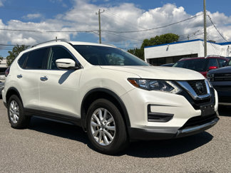 Used 2019 Nissan Rogue SV image 1