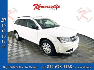 Used 2016 Dodge Journey SE w/ Flexible Seating Group image 1