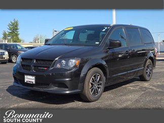 Used 2016 Dodge Grand Caravan SE image 1