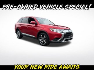 Used 2020 Mitsubishi Outlander SEL image 1