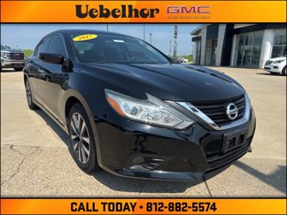 Used 2017 Nissan Altima 2.5 SV image 1