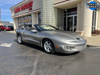 Used 2002 Pontiac Firebird Convertible image 1