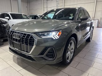 Used 2024 Audi Q3 2.0T Premium image 1