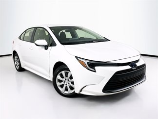 Used 2024 Toyota Corolla LE image 1