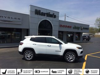 Used 2023 Jeep Compass Latitude w/ Sun and Sound Group image 1