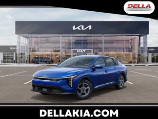 New 2025 Kia K4 LXS image 1