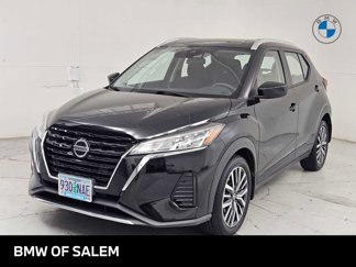 Used 2021 Nissan Kicks SV image 1