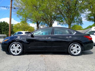 Used 2016 Nissan Altima 3.5 SL w/ 3.5 Technology Package image 1