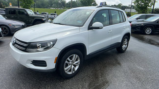 Used 2016 Volkswagen Tiguan S image 1