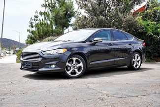 Used 2015 Ford Fusion SE w/ Equipment Group 201A image 1