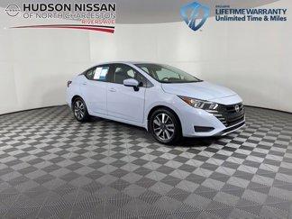 Used 2023 Nissan Versa SV w/ Trunk Package image 1