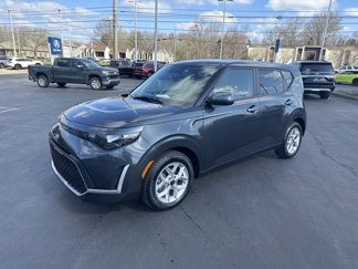 Used 2023 Kia Soul LX w/ LX Technology Package image 1