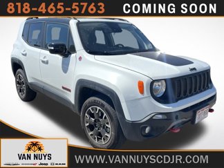 Used 2023 Jeep Renegade Trailhawk image 1