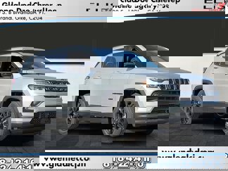 New 2025 Jeep Compass Latitude w/ Altitude Special Edition image 1