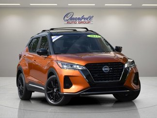 Used 2023 Nissan Kicks SR image 1