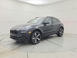 Certified 2025 Porsche Macan image 1