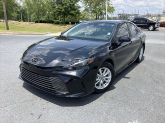 Certified 2025 Toyota Camry LE image 1